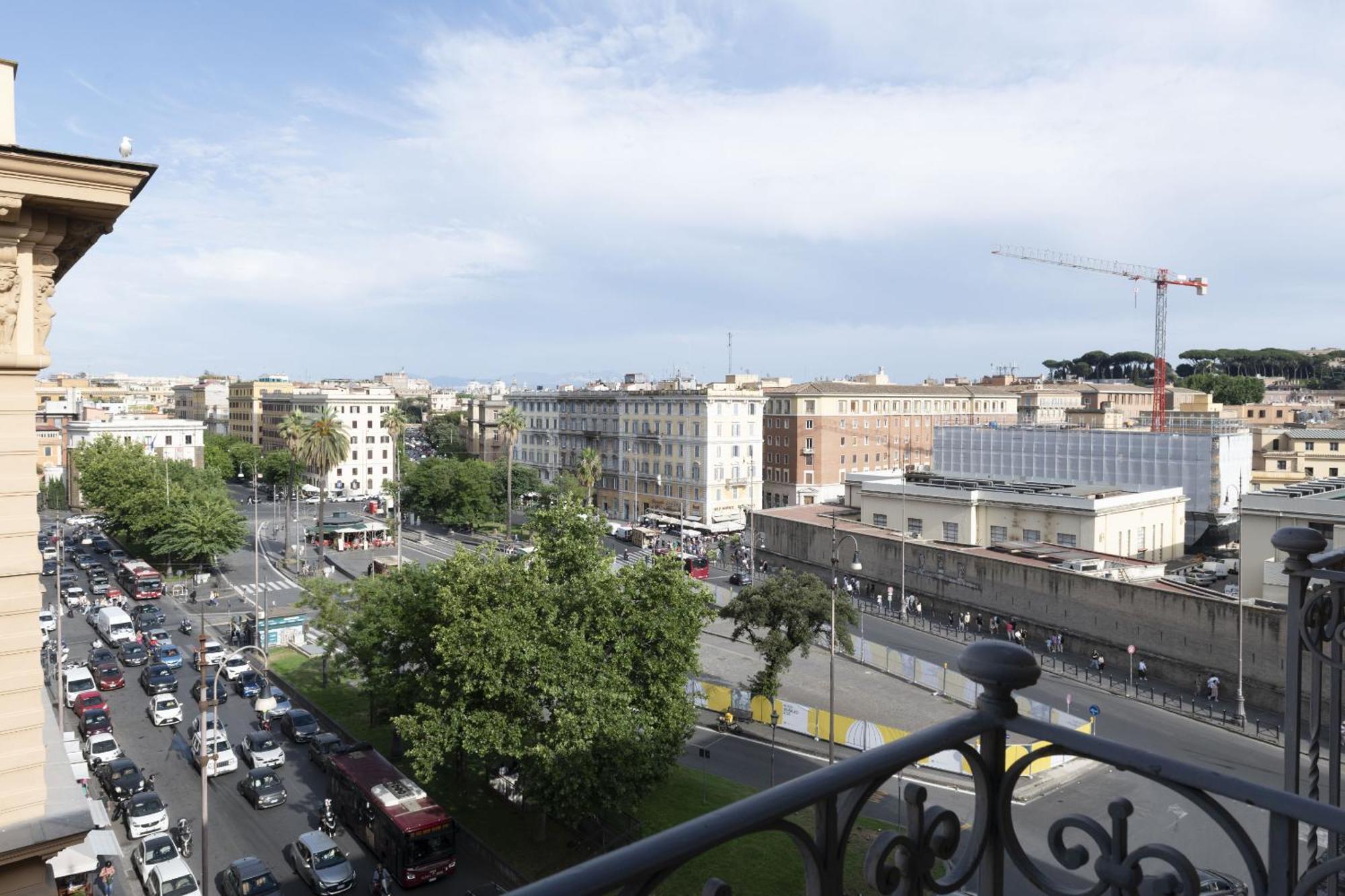 St Peter Twelve Bed & Breakfast Rome Exterior photo